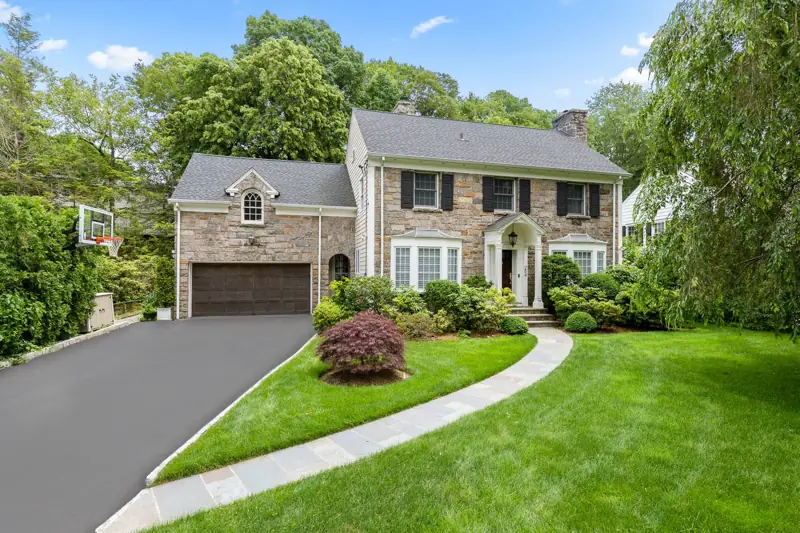 254 Fox Meadow Road, Scarsdale