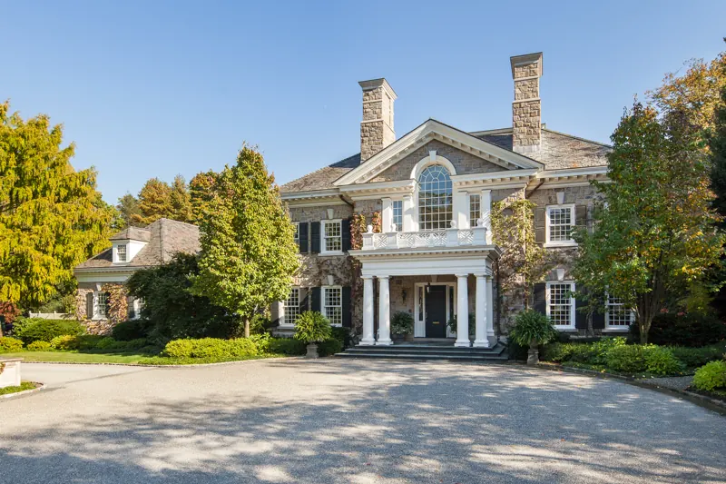 12 Cooper Road, Scarsdale