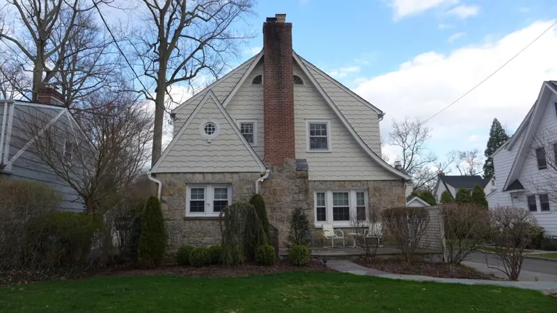 14 Hamilton Road, Scarsdale