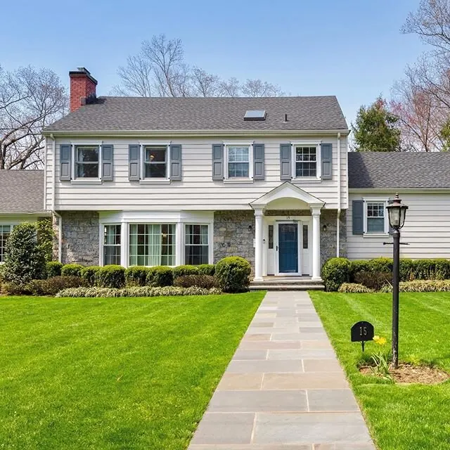 15 Kent Road, Scarsdale
