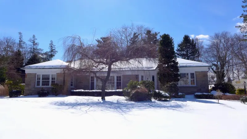 20 Penn Blvd, Scarsdale