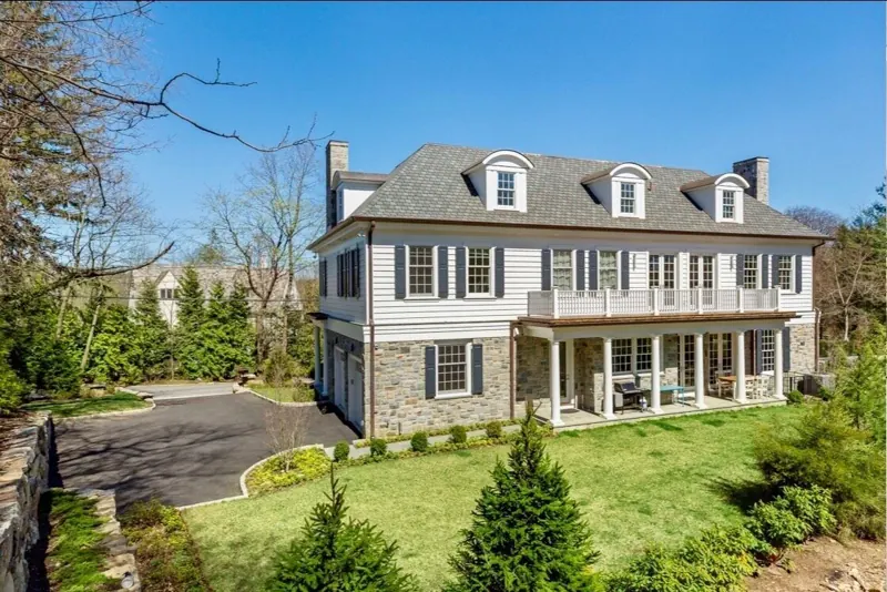 28 Rectory Lane, Scarsdale